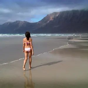 https://acogedor-apartamento-en-la-playa.in-canary-islands.com
